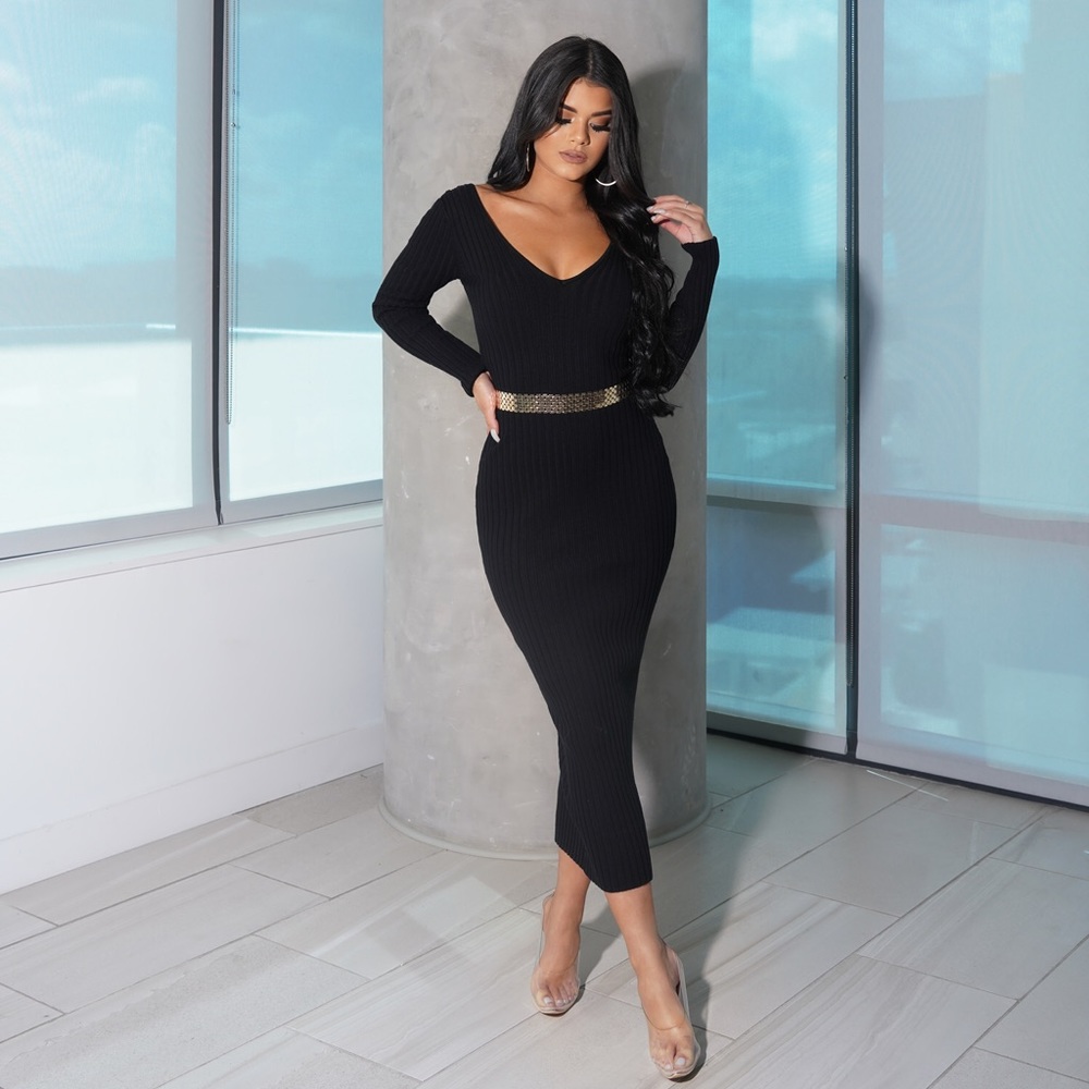 SOLD OUT Black Long Sleeve Ribbed Knit Dress - Picture 3 of 7